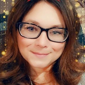 Meet your Posher, Allyson